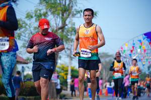 BIB: 148
                            <button type="button" onclick="openModal(10097729)" class="btn btn-primary btn-sm float-right btn-popup" data-toggle="modal" data-target=".modal-high-quality">
                        <i class="fas fa-shopping-cart"></i> Add to Cart
                    </button>
                                            <button type="button" onclick="isThisMe(10097729, true)" class="btn btn-success btn-sm float-right btn-popup btn-isme hidden" data-toggle="tooltip" data-placement="bottom" title="นี่คือรูปของคุณใช่ไหม คลิกที่นี่เพื่อเอาเข้าอัลบั้ม">
                        <i class="fas fa-plus"></i> Add to album
                    </button>
                    <button type="button" onclick="isThisMe(10097729, false)" class="btn btn-warning btn-sm float-right btn-popup btn-isnotme hidden">
                        <i class="fas fa-ban"></i> Remove from album
                    </button>